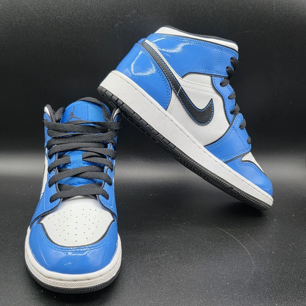 AIR JORDAN 1 MID SE (GS)